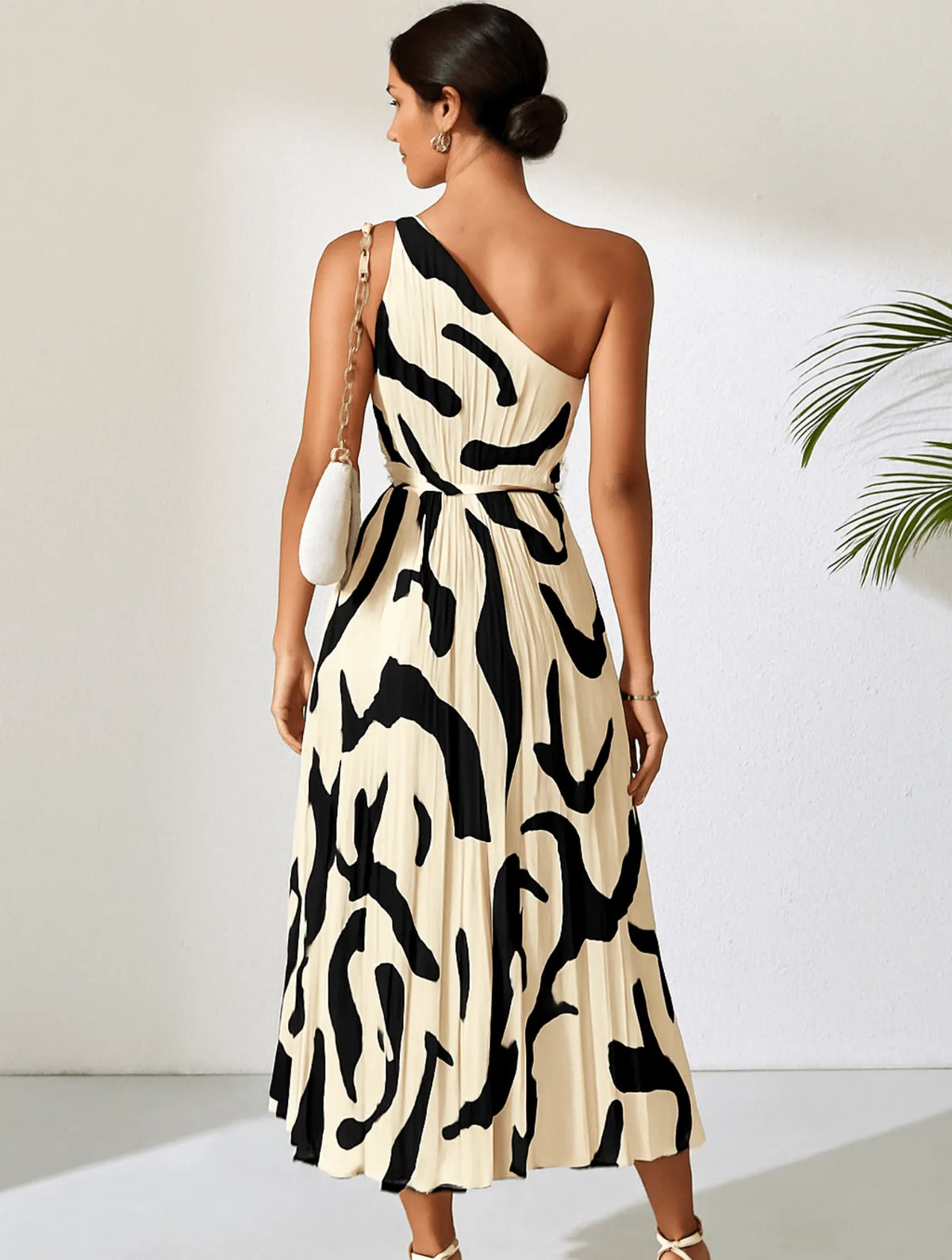 Vestido Midi Branco com Preto Taise