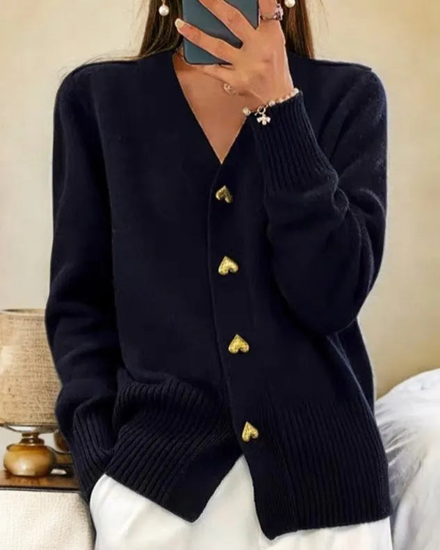 Birgit - Elegant cardigan med hjerteknapper