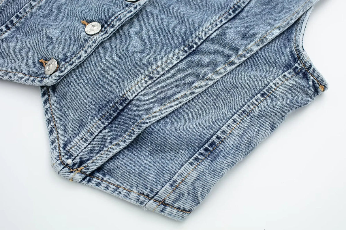 Taillierte Denim Weste mit V-Ausschnitt