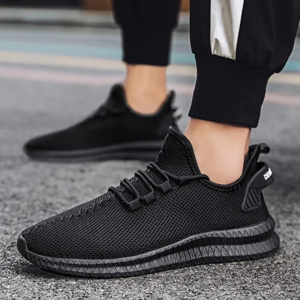 - Leichte orthopädische Herrenschuhe