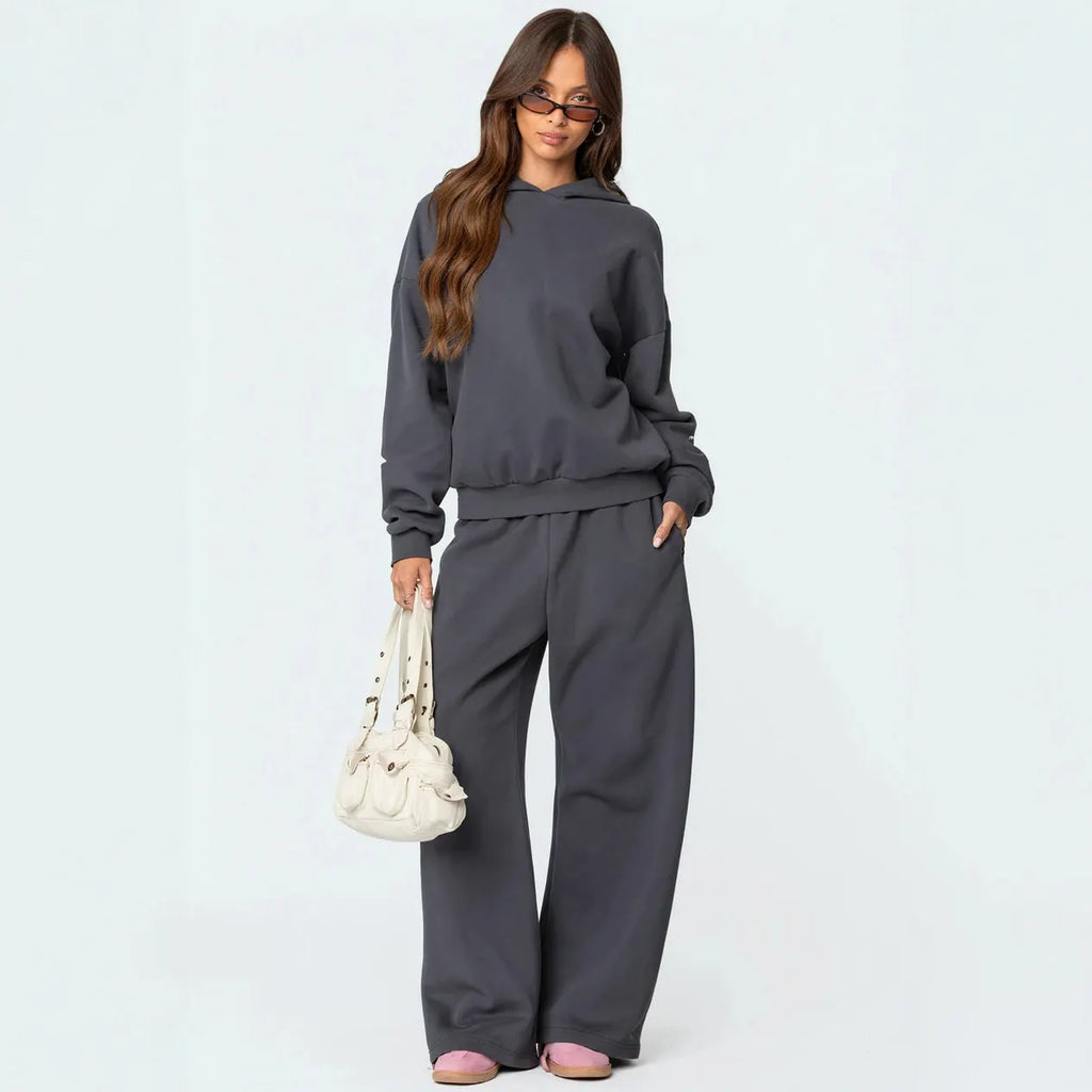 Entspannter Athleisure Look: Hoodie & Hose