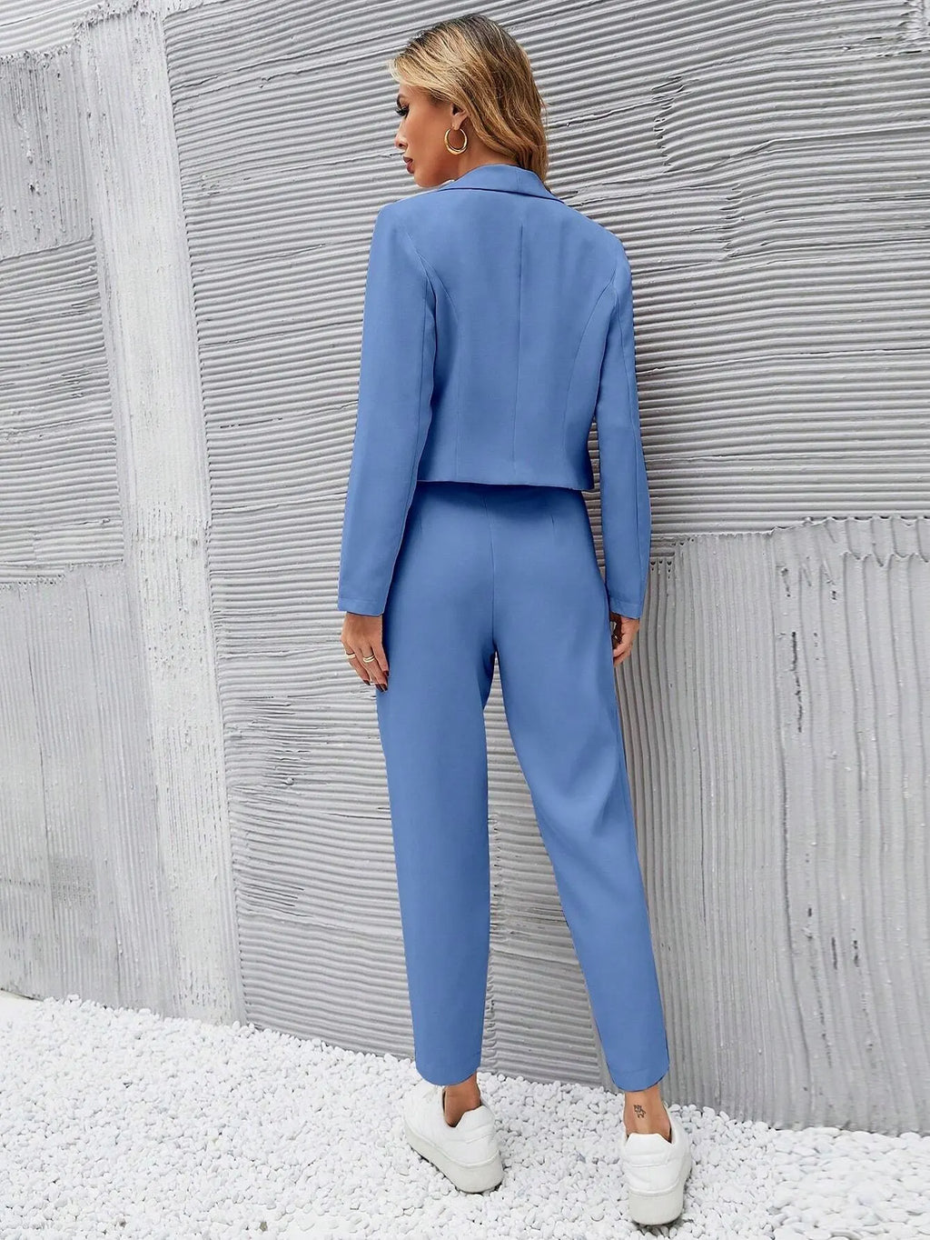 Conjunto Feminino Alfaiataria CalÃ§a e Blazer Azul