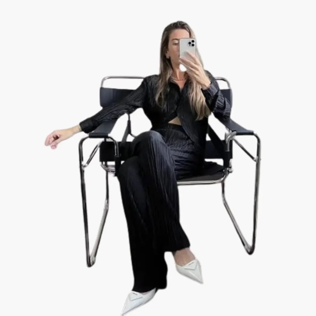 Womenâ€™s two-piece set with pleated top and trousers