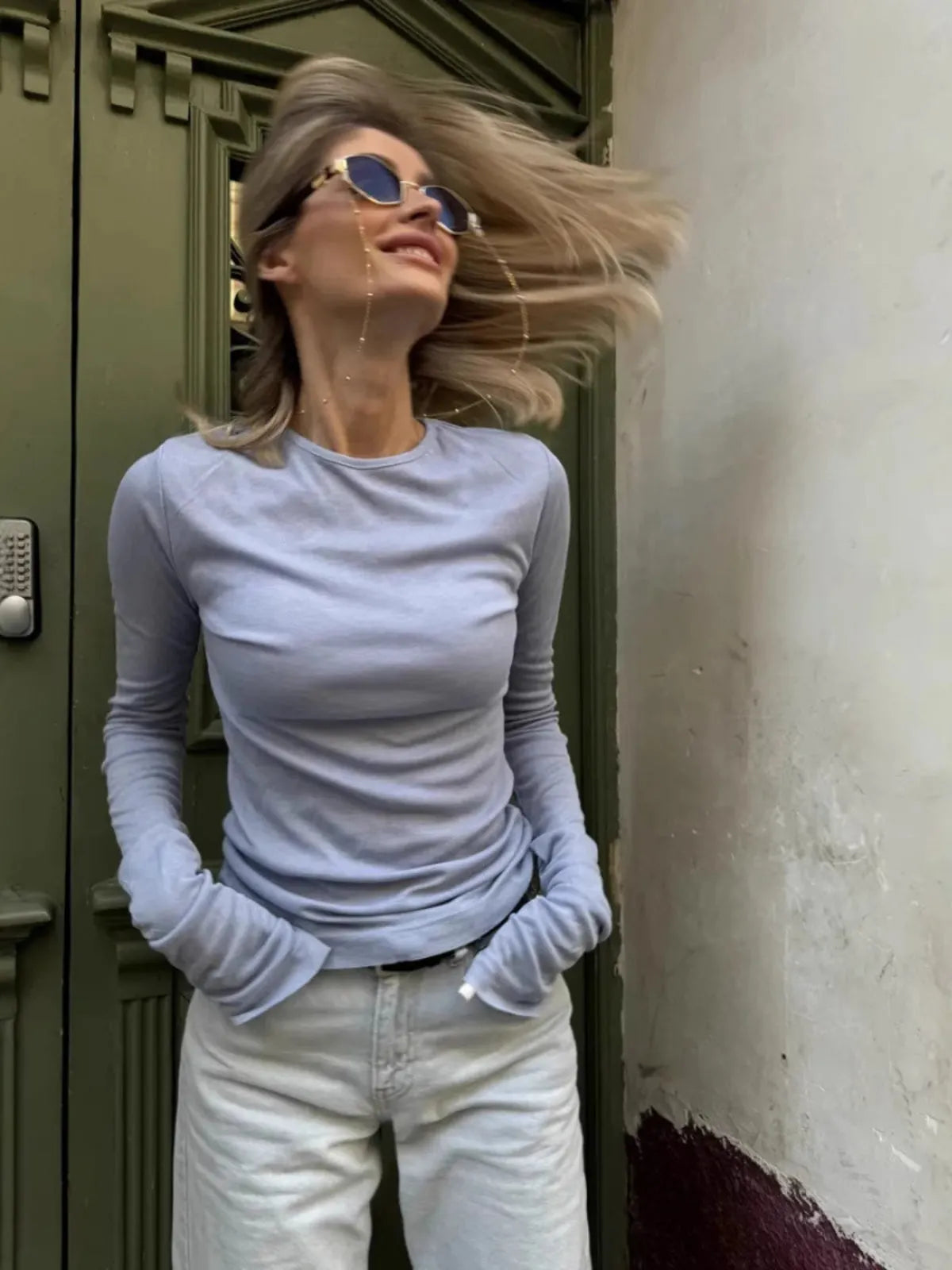 Schlichtes Langarmshirt – Minimalistischer Stil