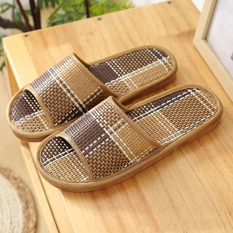 - Bambus Rattan Pantoffel