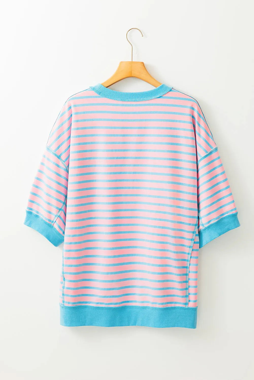 ISA | Gestreept Loose Fit T-Shirt Voor Dames Met Contrast Trim En Wijde Mouwen – Comfortabel, Casual, Stijlvol