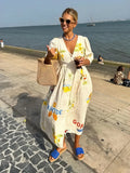 Fließendes Midikleid mit floralem Print