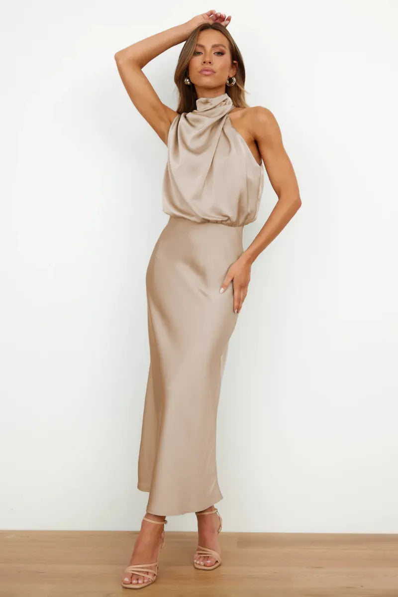 Erich | Elegantes Midikleid mit Asymmetrischem Rundhalsausschnitt