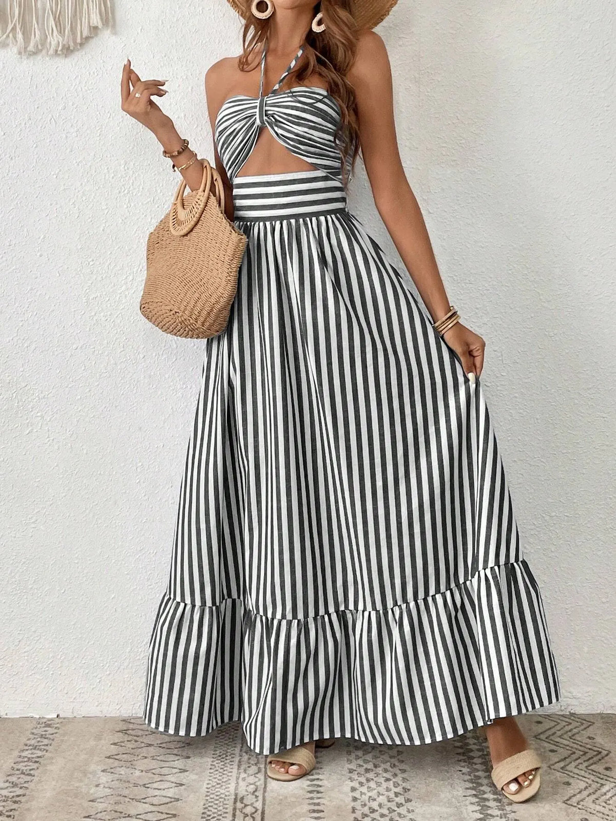 Vestido Longo Isadora Listrado Branco e Preto