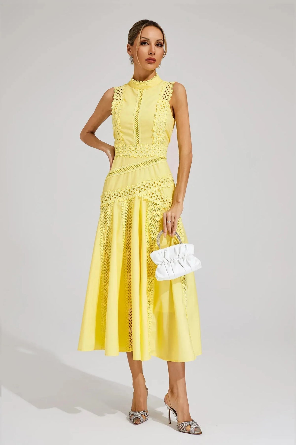 Sleeveless Midi Dress for Women with Flattering Cut and Summer Style