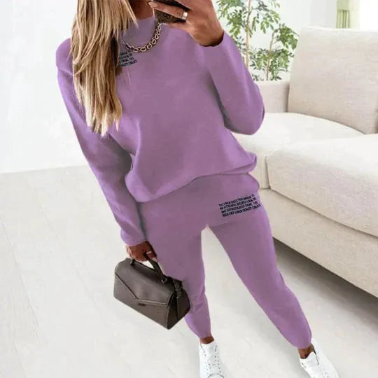 - Der elegante, bequeme zweiteilige Trainingsanzug
