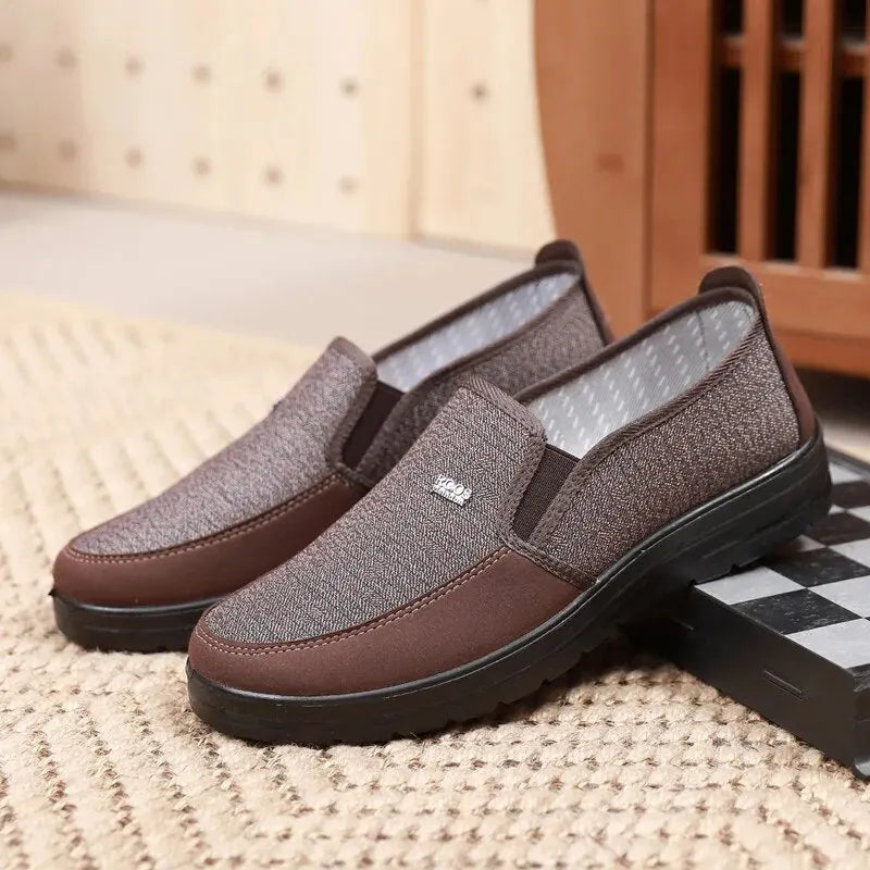 - Anti-Rutsch Schuhe