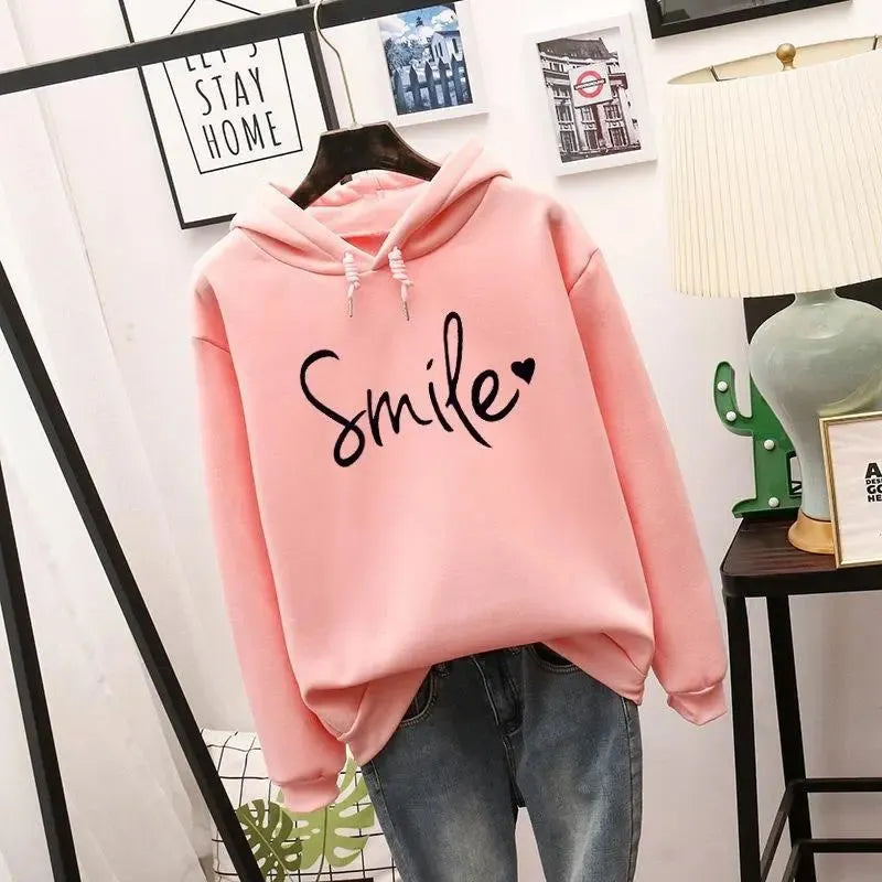 Dames Hoodie Met 'SMILE' Opdruk â€“ Comfort, Positiviteit & Casual Stijl