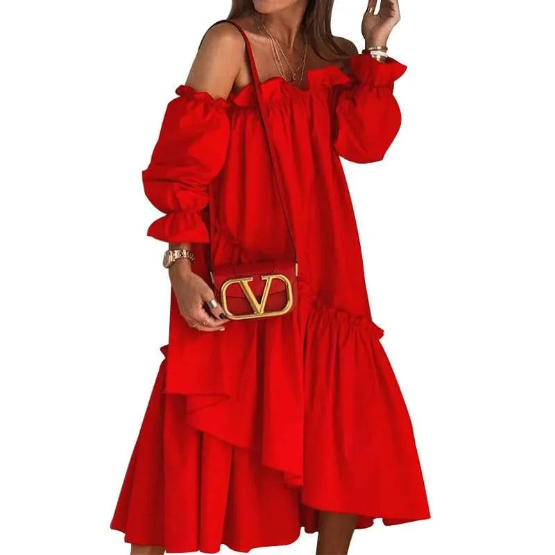 Long strapless dress with three-quarter sleeves