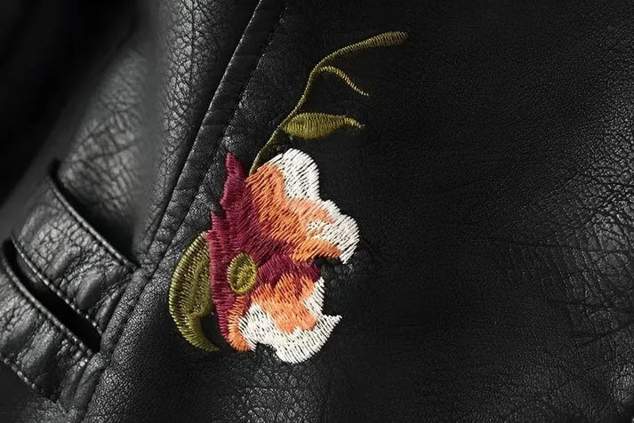 Idaira - Læderjakke med blomsterbroderi