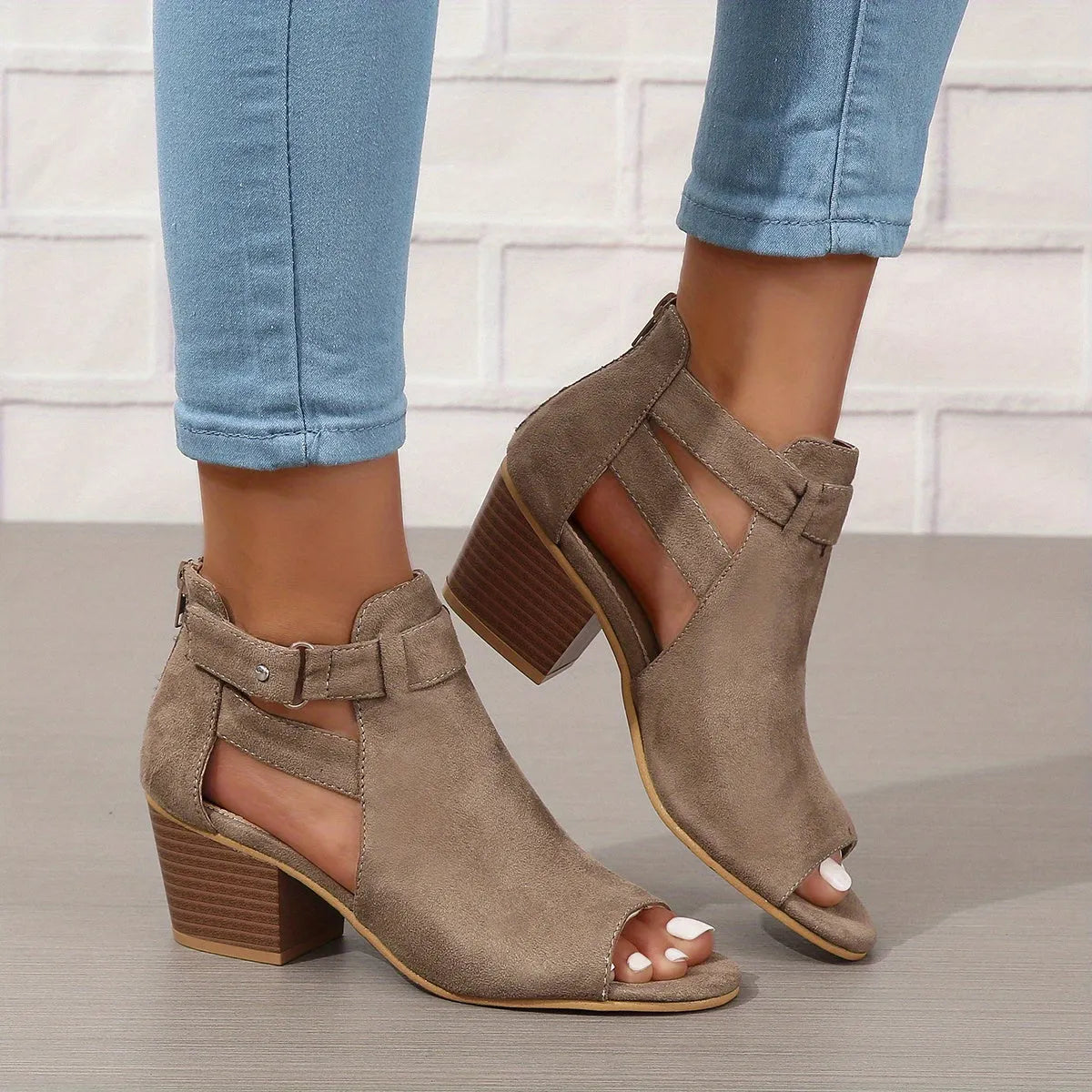 - Elegante orthopädische Absätze