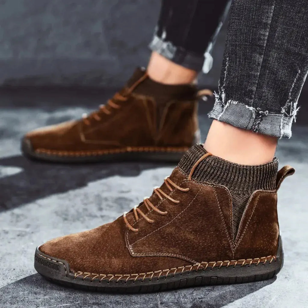 - Klassische Herrenstiefel