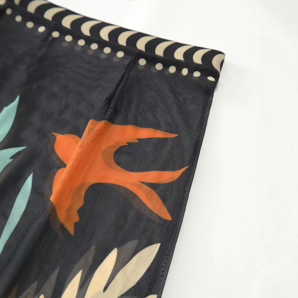 Maxikleid mit abstraktem Print und Schlüsselloch