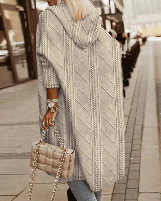- Lange Strickjacke mit Kapuze