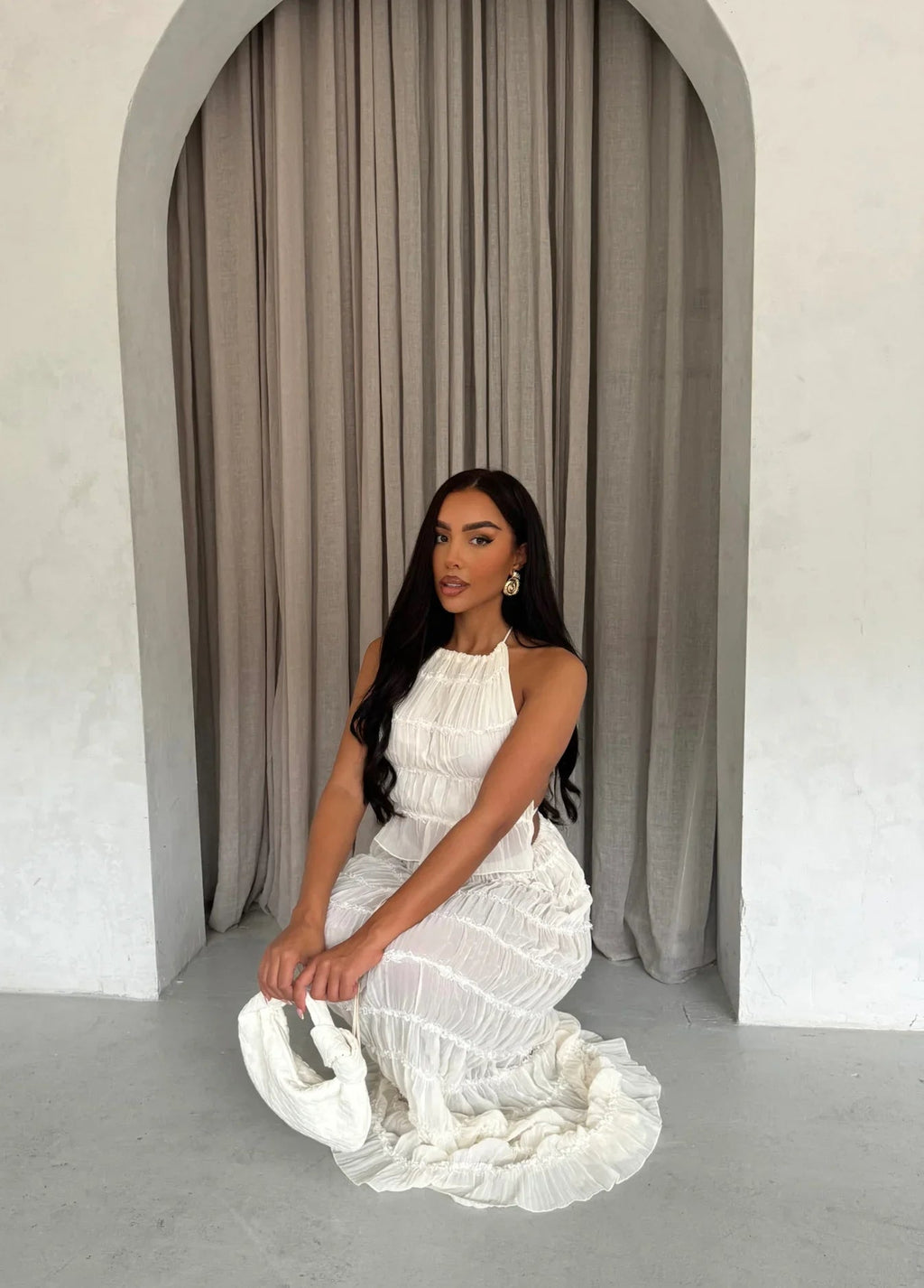 LYNN | Luchtige Dames Zomer Set – Halter Crop Top & Ruches Maxi Rok