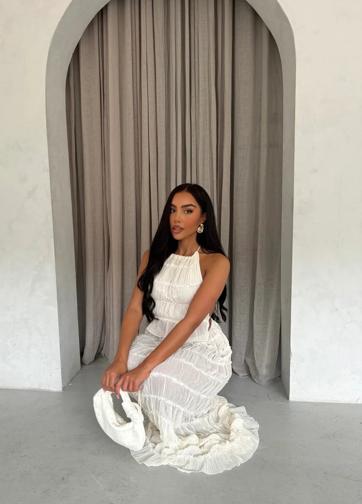 LYNN | Luchtige Dames Zomer Set – Halter Crop Top & Ruches Maxi Rok