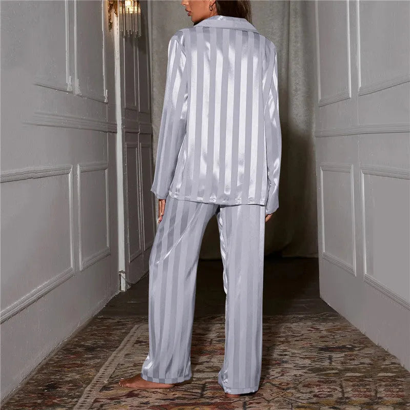 - Pyjama