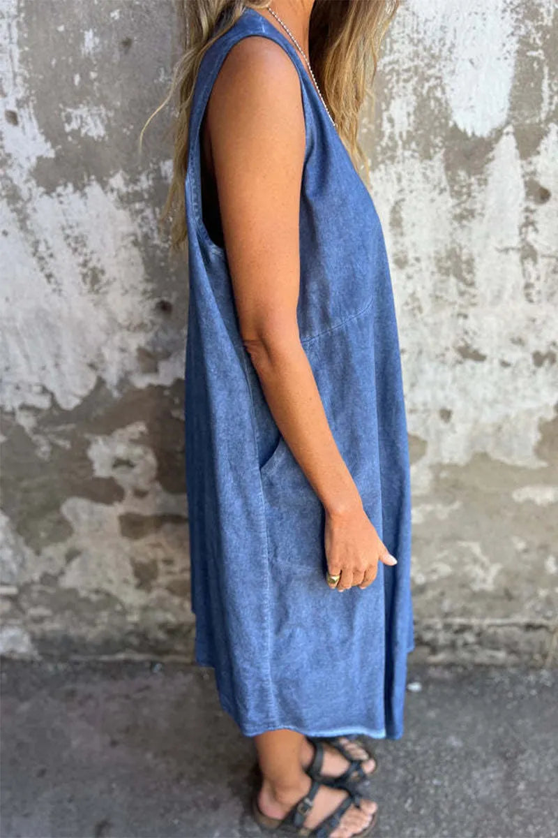 Casual Solid Color Pocket Buttons O Neck Sleeveless Dresses