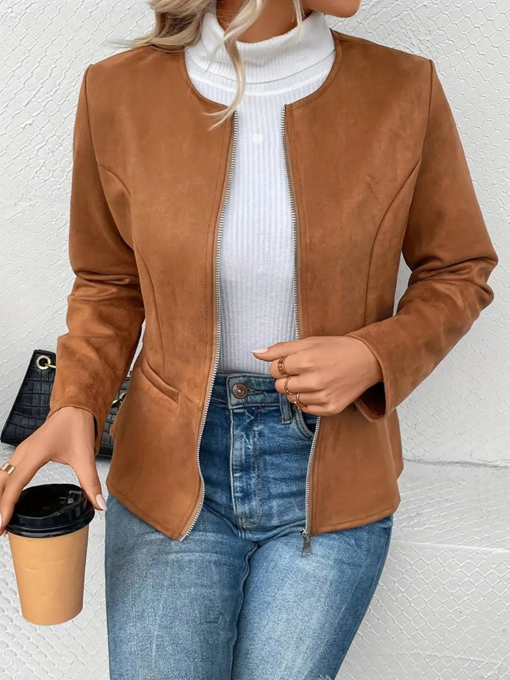 MAEVE | Suède Dames Jasje Met Rits, Ronde Hals & Blazer-Style - Elegant, Stijlvol & Modieus