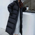 - Wasserdichte und winddichte Jacke