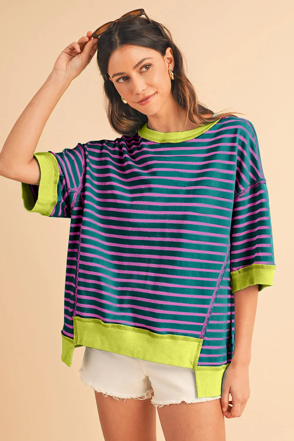 ISA | Gestreept Loose Fit T-Shirt Voor Dames Met Contrast Trim En Wijde Mouwen – Comfortabel, Casual, Stijlvol