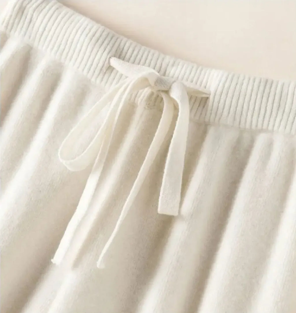 ALYA | Dun Gebreide Warme Damesbroek – Heerlijk Comfort Voor Herfst & Winter