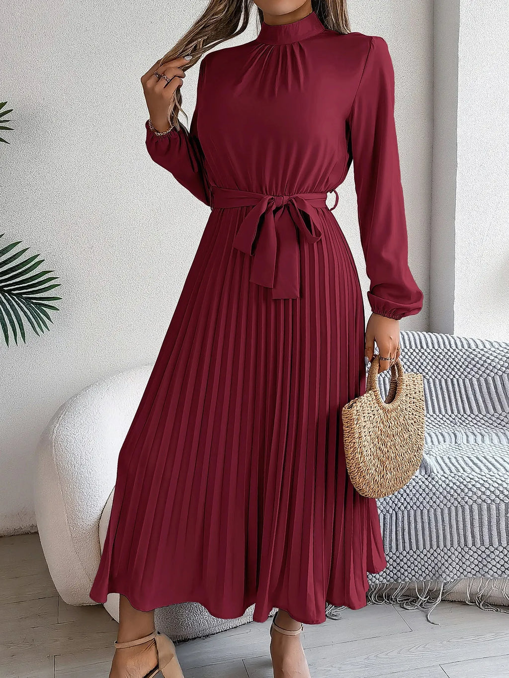 BEA | Elegante Damesjurk met Opstaande Kraag, Lange Mouwen & Geplooide Rok