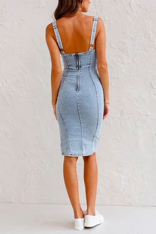 Daisy - Denimkjole med justerbare skulderstropper