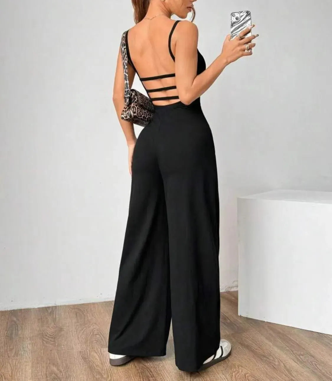 ZINARA | Comfortabele Stretchy Dames Jumpsuit Met Spaghettibandjes – Perfect Voor Casual Looks En Dagelijks Gebruik