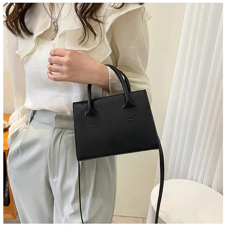 NOOR | Compacte Strakke Dames Tas - Elegant, Tijdloos & Modieus