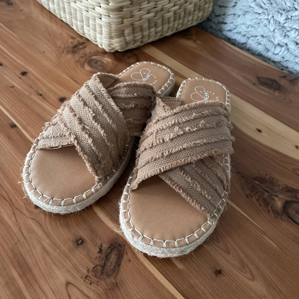 Textil-Sandalen mit Kreuzriemen und Seilsohle