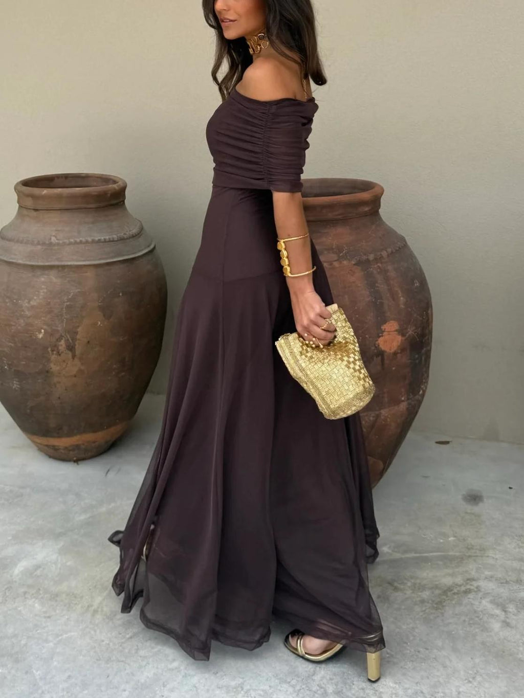 Chiffon Maxi Dress for Women with Airy Design and Subtle Shine