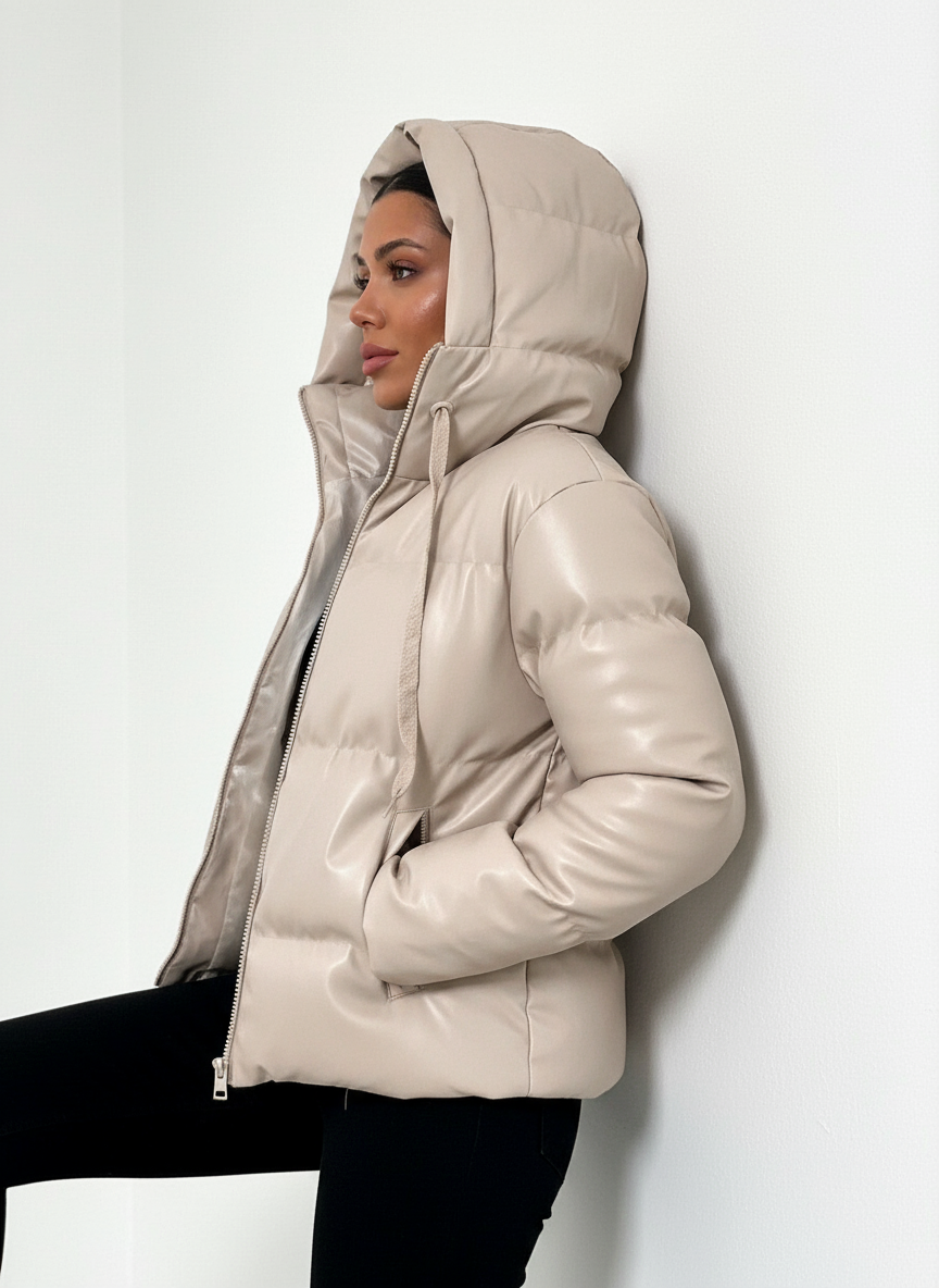 Isabelle Zeitlose Lederoptik Pufferjacke
