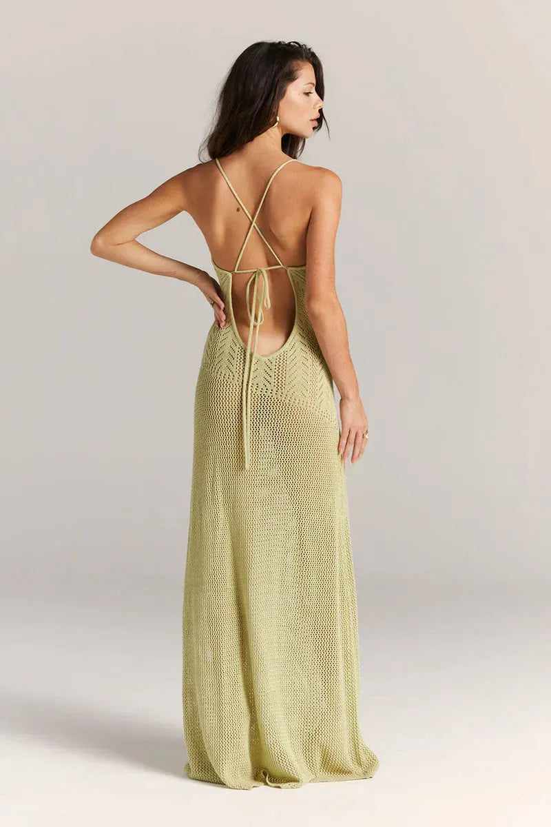 Luftiges Strick Maxi-Kleid – Florale Cutouts