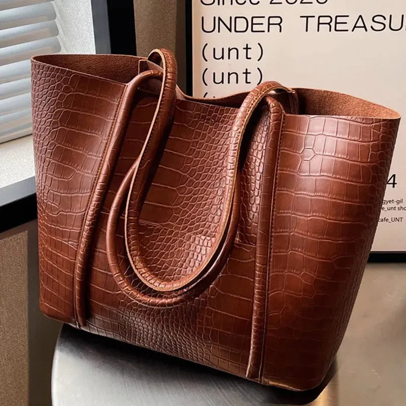 Blanca | Vintage Skuldertaske i Brunt Krokodilleskind