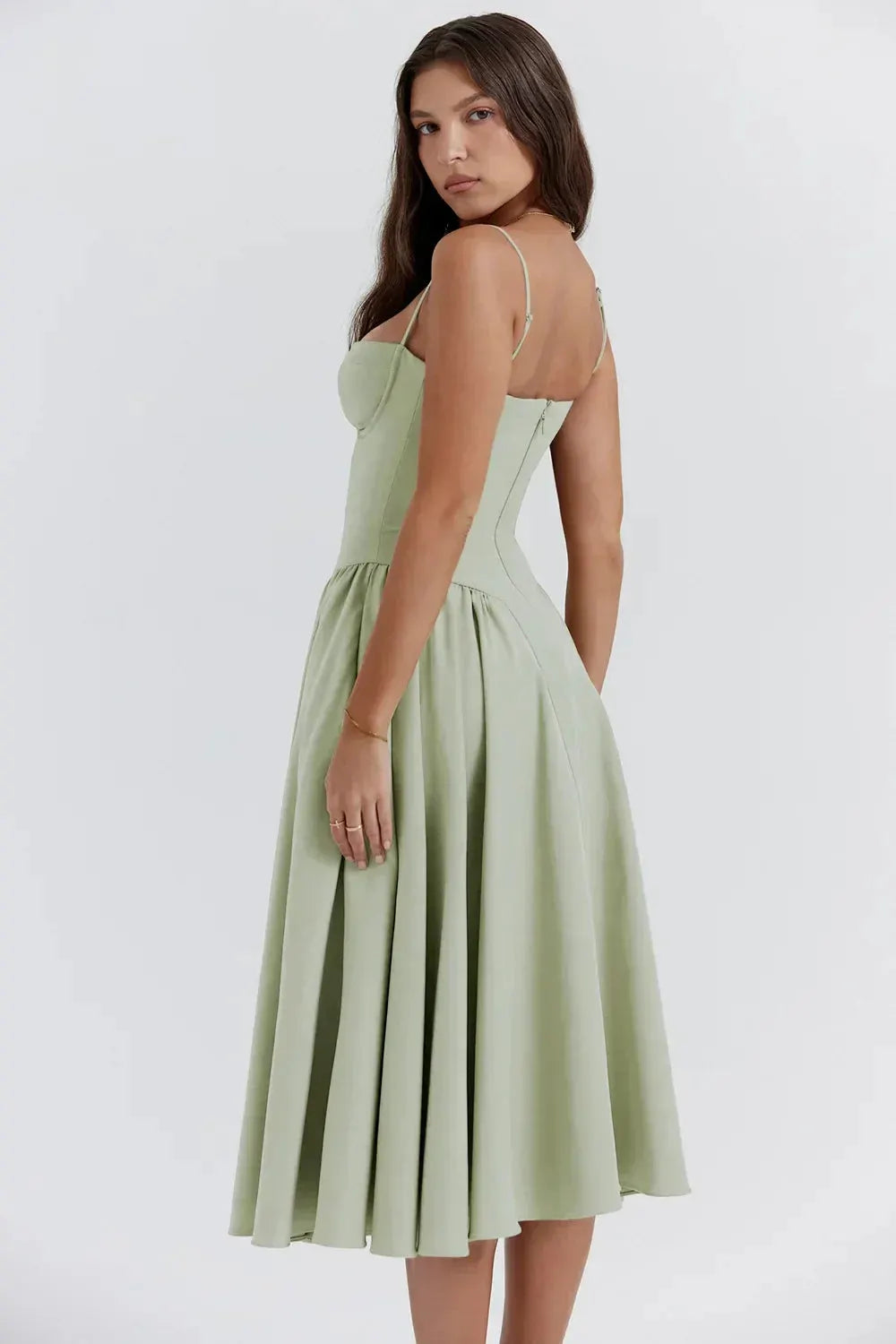 Midi-Kleid mit Spaghettiträgern & plissiertem Rock