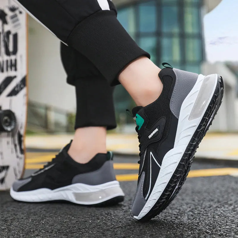 Atmungsaktive Herren Sneaker Mit Farbakzent