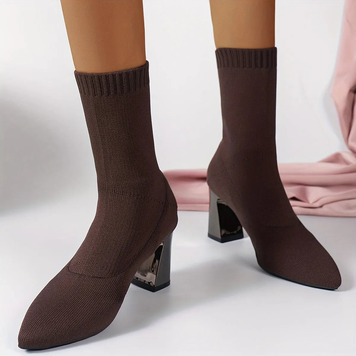 Elegante Strick-Ankle Boots mit Absatz