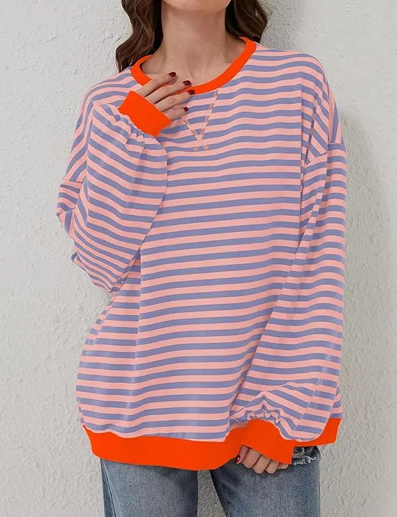 ÃœbergroÃŸer und gestreifter Pullover fÃ¼r Damen