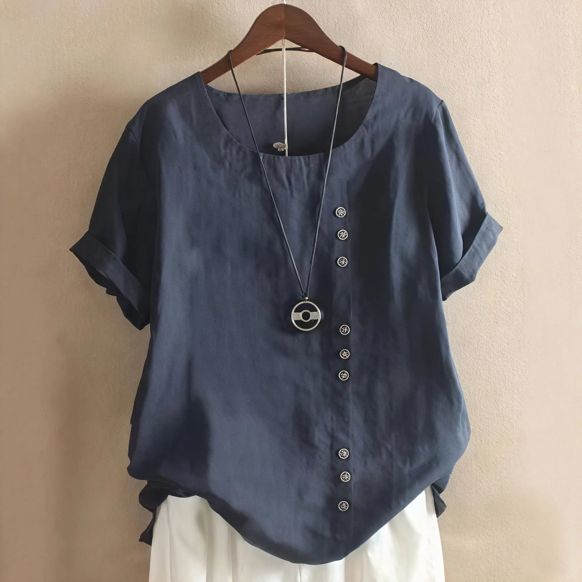 Kleid mit Asymmetrischer Knopfleiste – Kurzarm Rundhals