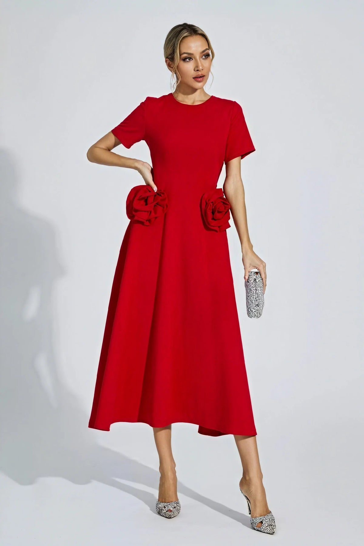 Midi-Kleid mit Rosen-Applikationen