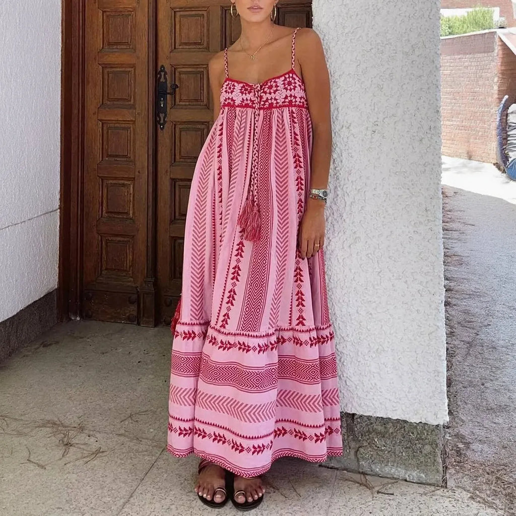 FlieÃŸendes Kleid mit Stickerei-Details
