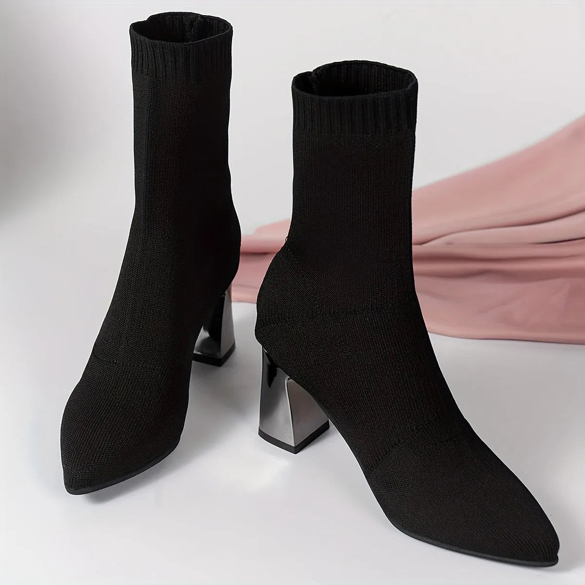 Elegante Strick-Ankle Boots mit Absatz