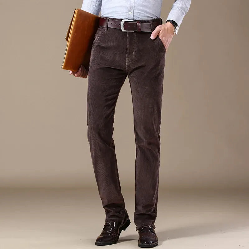 Kordhose mit geradem Schnitt fÃ¼r Herren