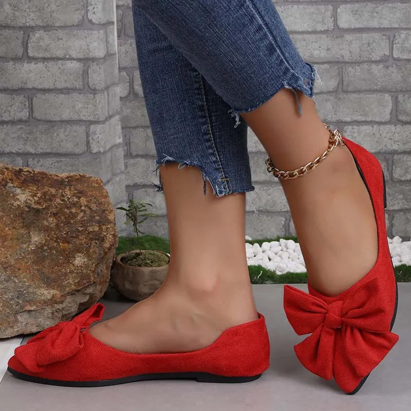 Lena | Spitz-Zehen Ballerinas – Femininer Look mit Schleife